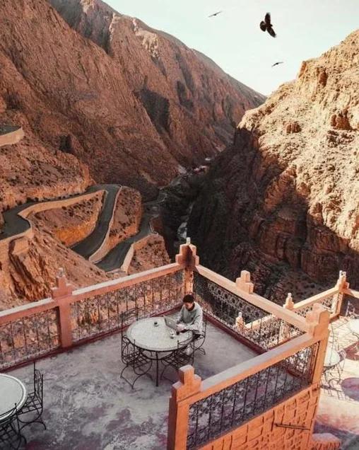 Fes to Marrakech: 4-Day Sahara Desert Tour via Merzouga & Dades Gorge