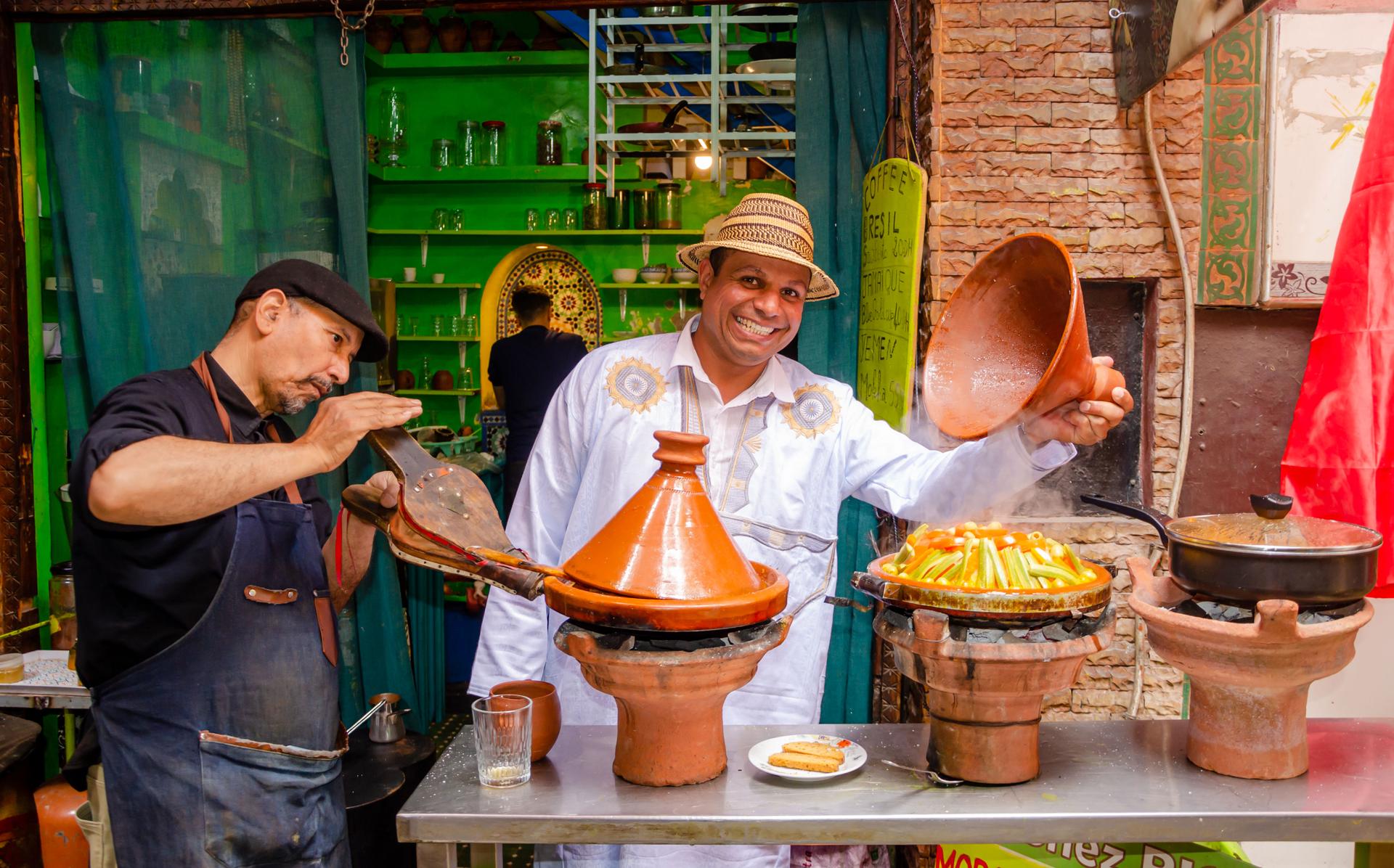 Tour Gastronómico de Marraquech: 14 Platos que Vale la Pena Probar en la Medina